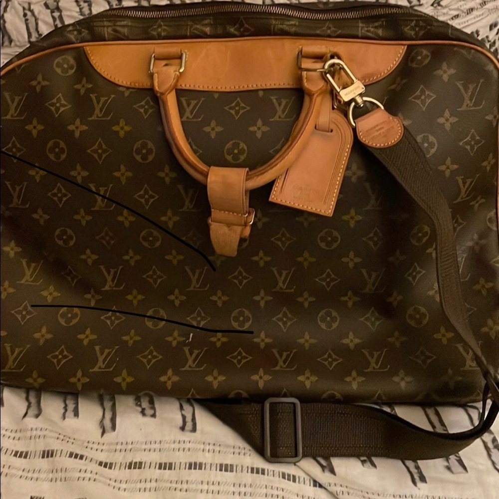 Auth Louis Vuitton Alize 24 Travel Van Cattle